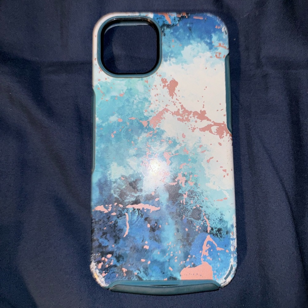 iPhone 13 Otterbox case